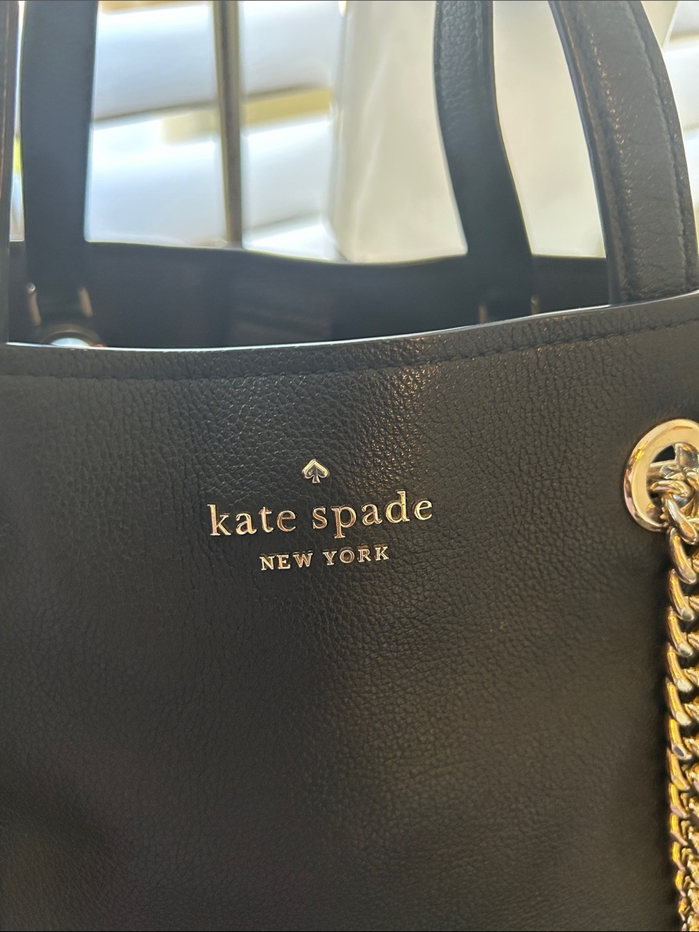 kate spade Infinite Black Pebbled Leather Tote w\Silver Chain Straps- like new - Picture 2 of 14